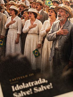 Abertura do capítulo Idolatrada, Salve! Salve!